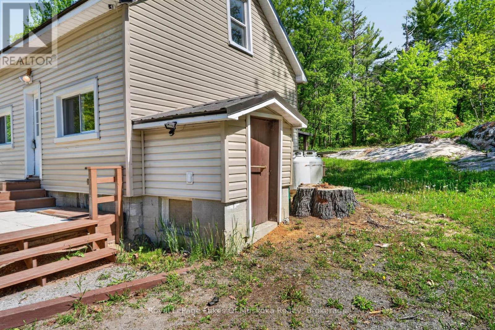 1018 SNIDERS BAY ROAD - 23