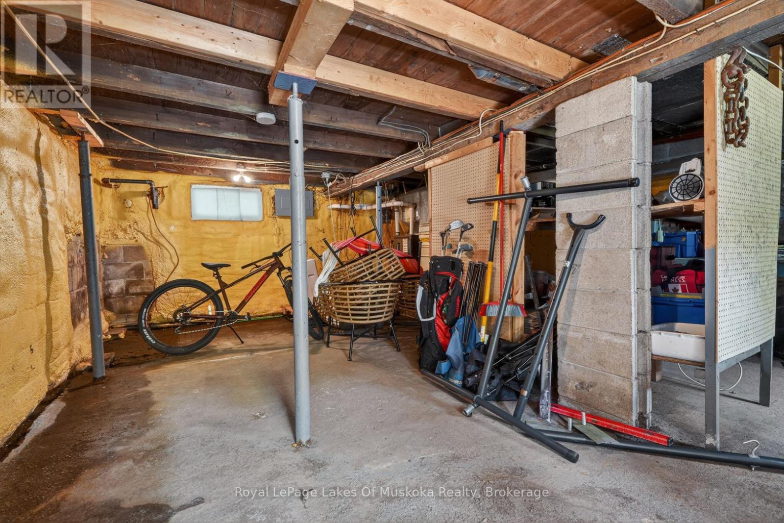 1018 SNIDERS BAY ROAD - 24
