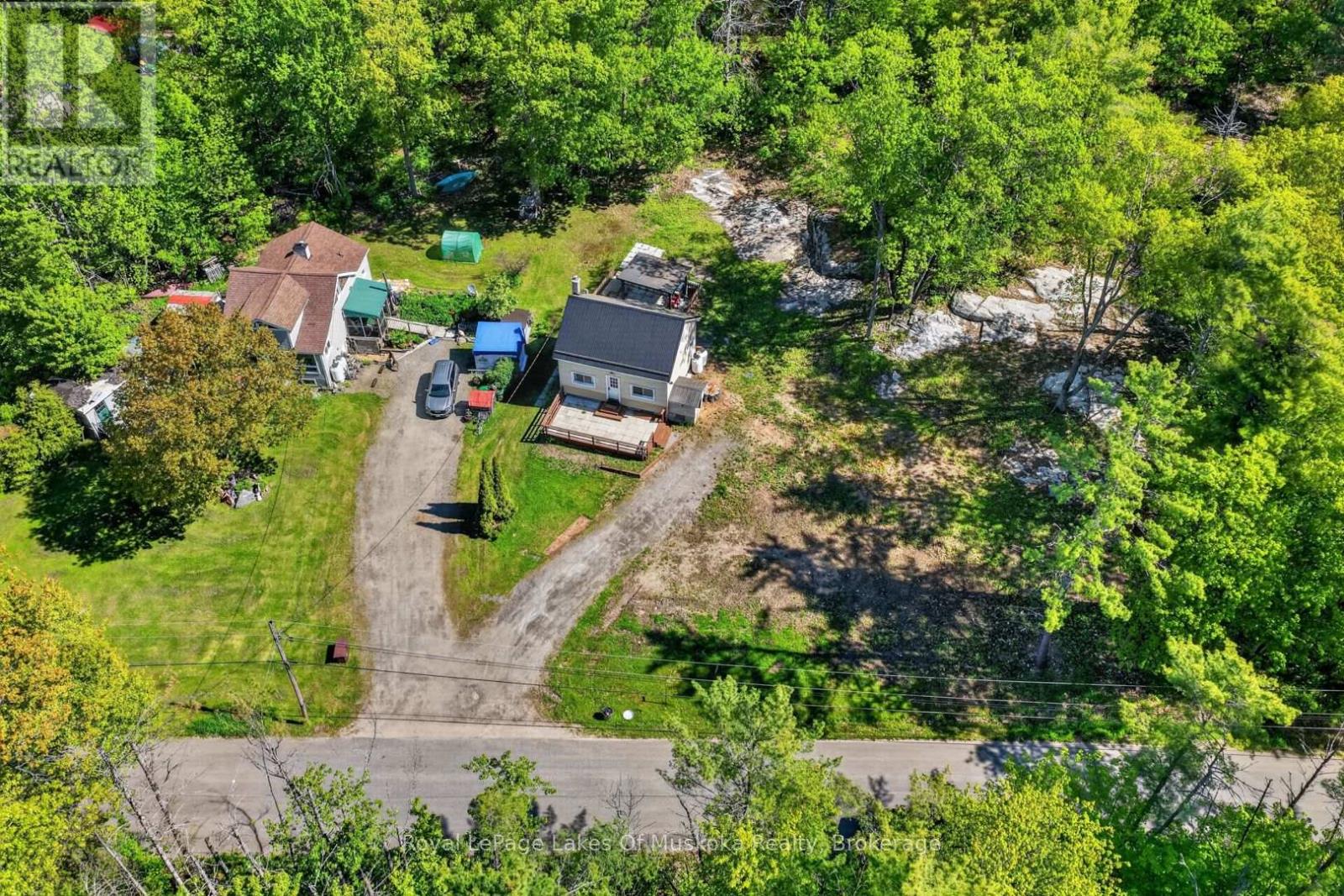 1018 SNIDERS BAY ROAD - 38