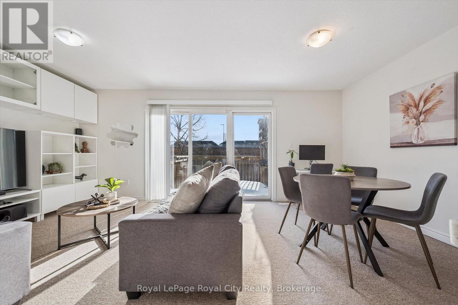 #6 361 ARKELL ROAD - 4