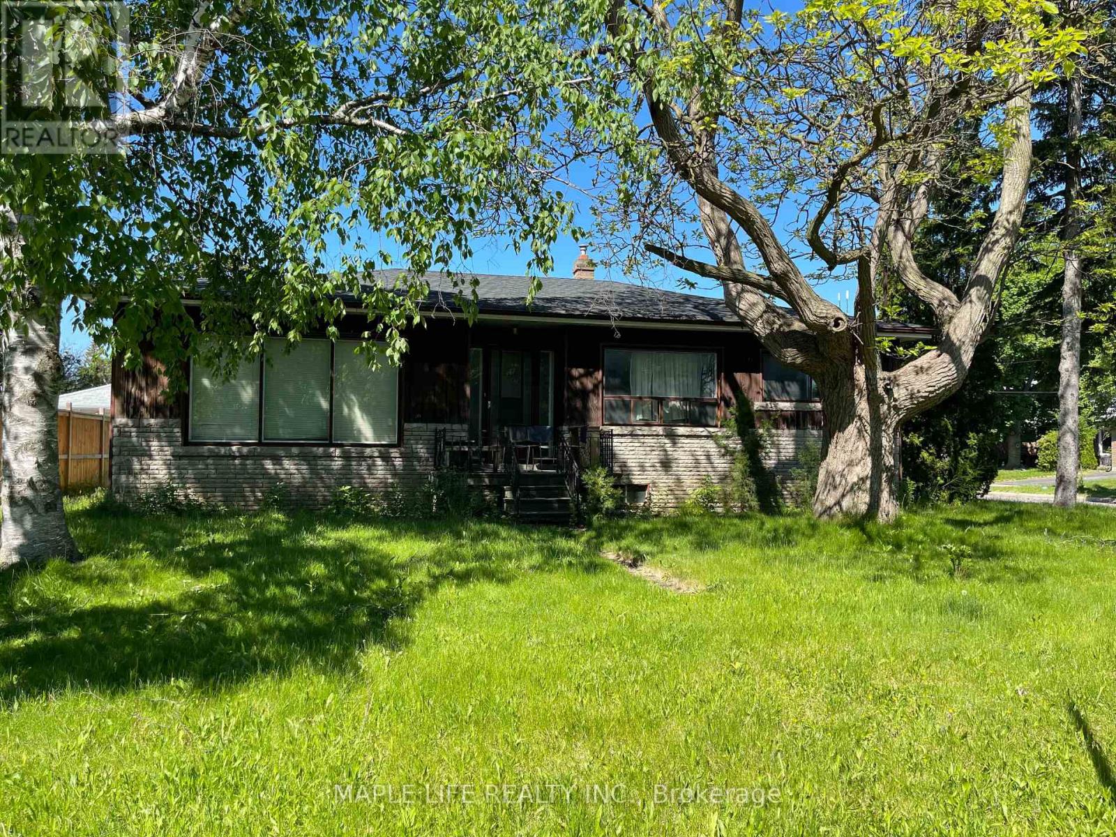 147 EARLTON ROAD - 19