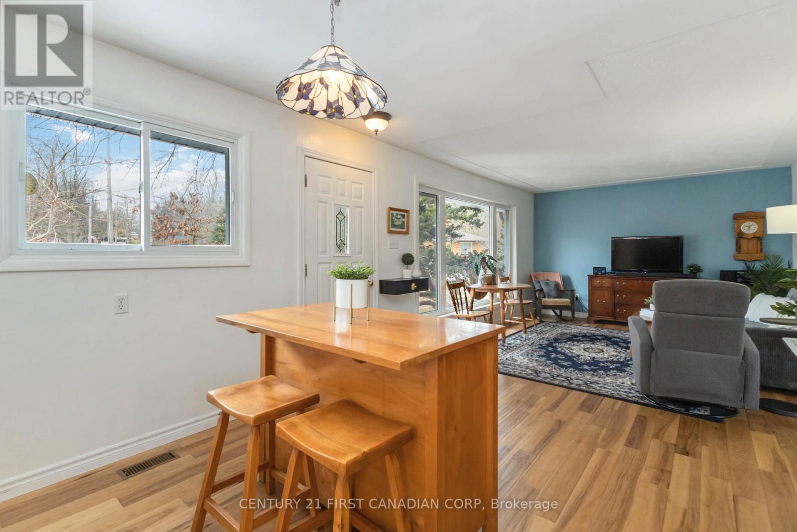 91 BISCAY ROAD - 17