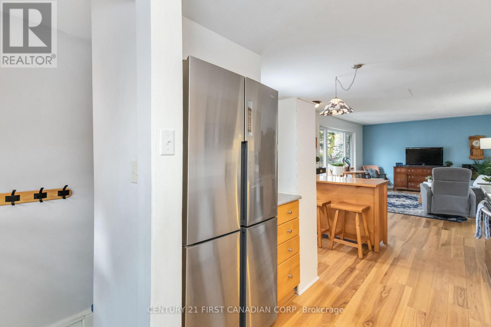 91 BISCAY ROAD - 16