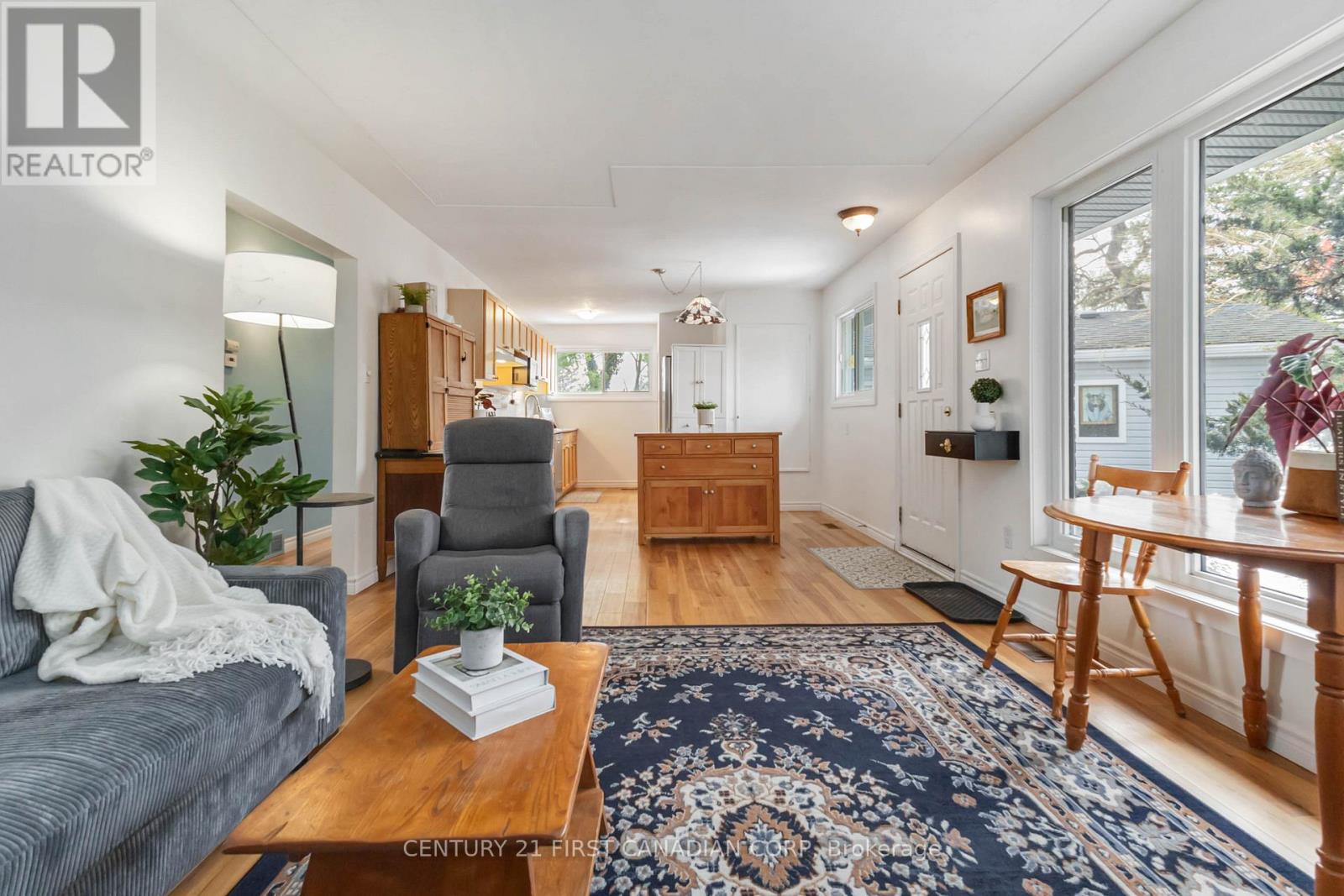 91 BISCAY ROAD - 11