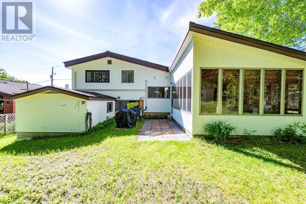 3 NEWTON CRESCENT - 38