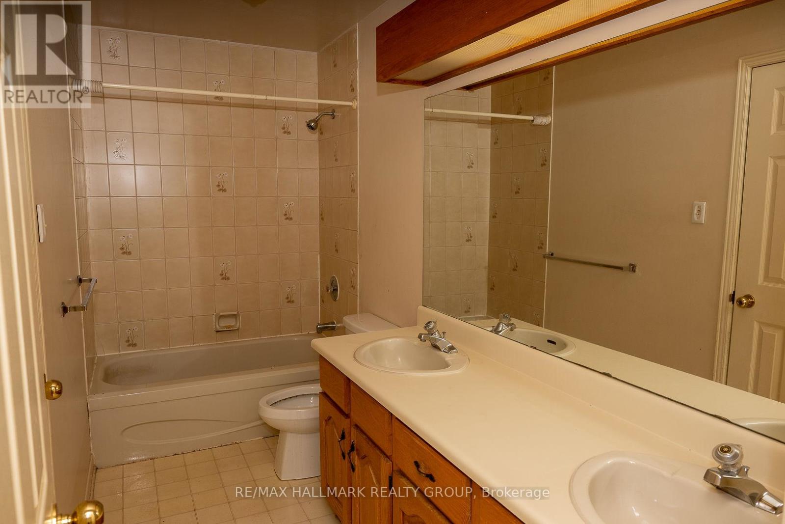 15 BIRCHDALE AVENUE - 15