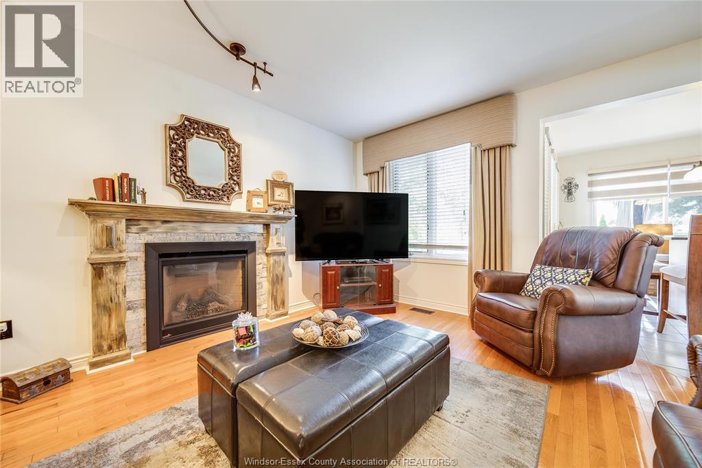 2485 YOUNGSTOWN STREET - 14
