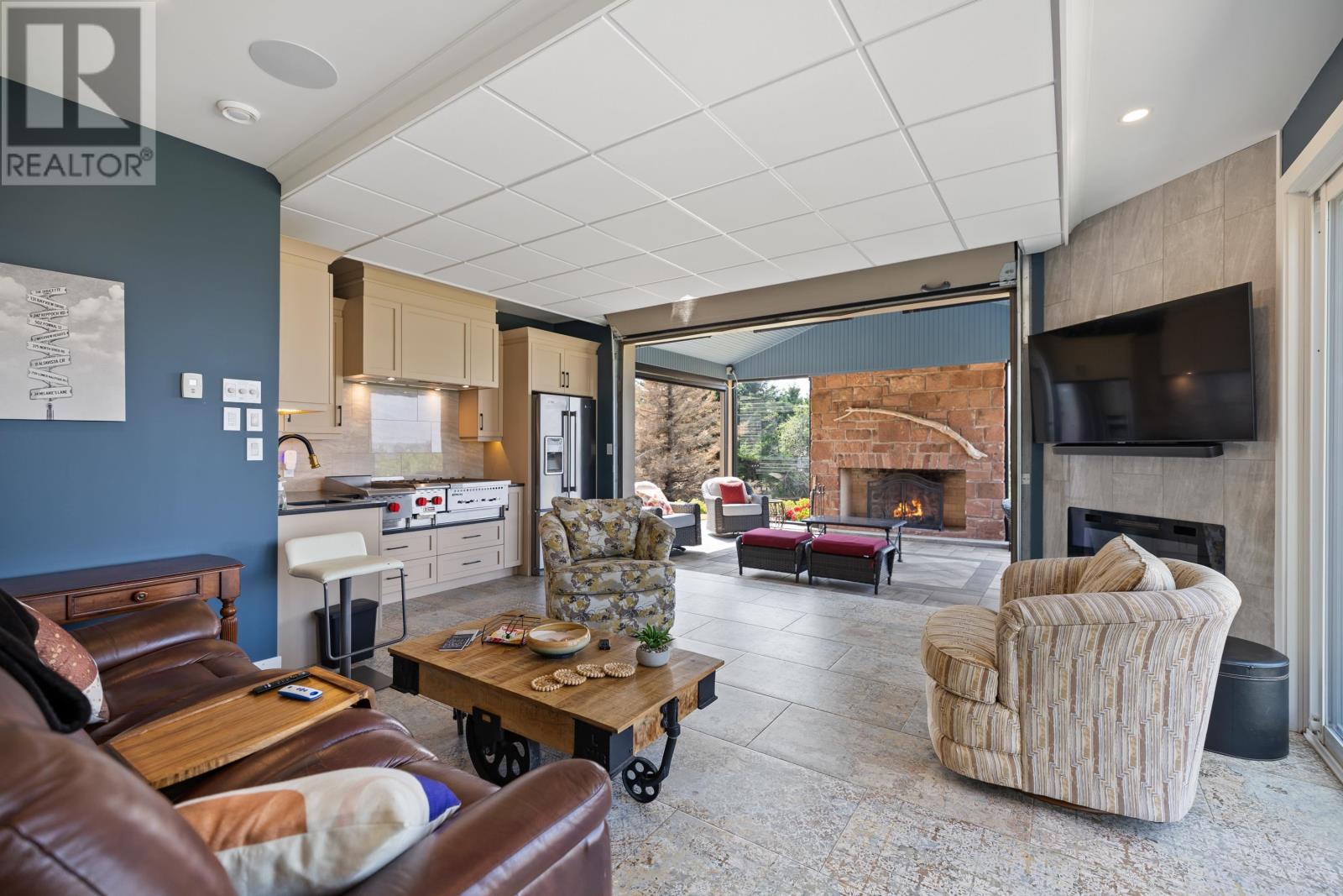 131 Bayview Drive - Image 28
