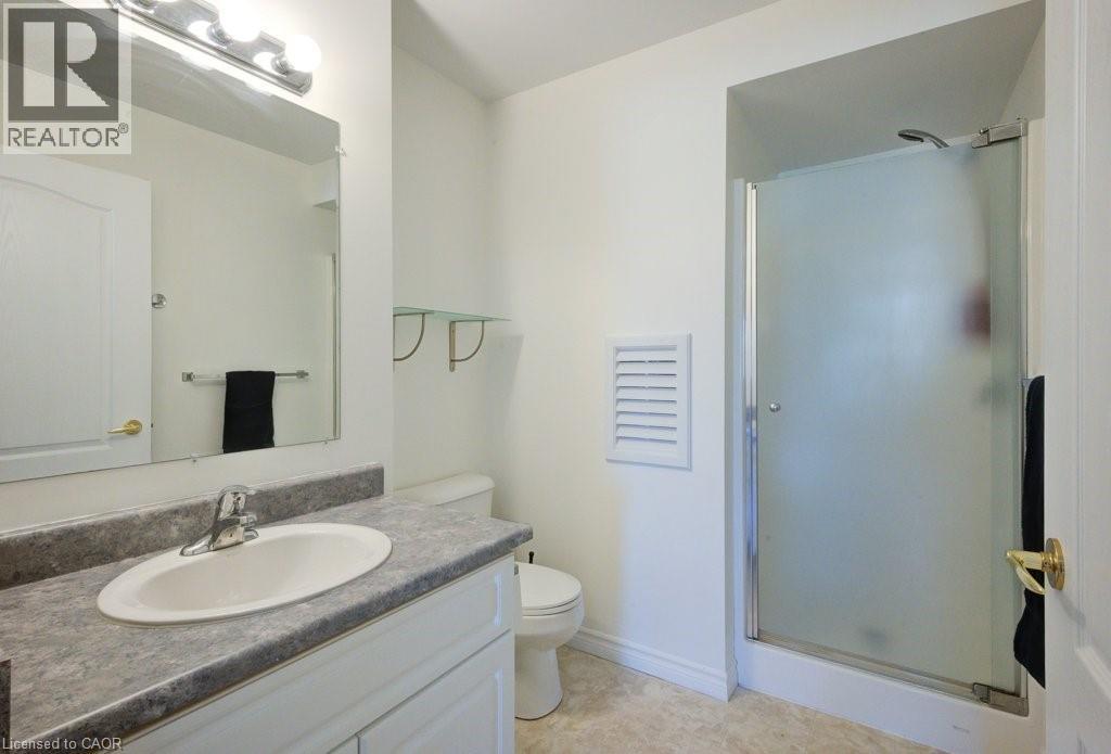 341 FRASER Drive - 16