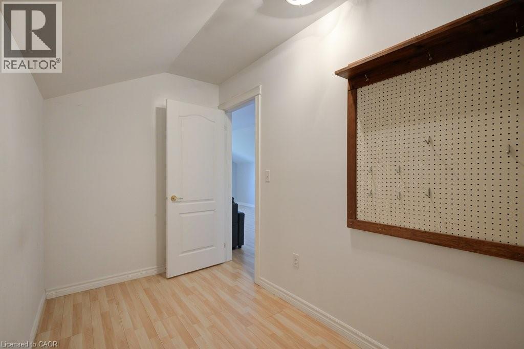 341 FRASER Drive - 19