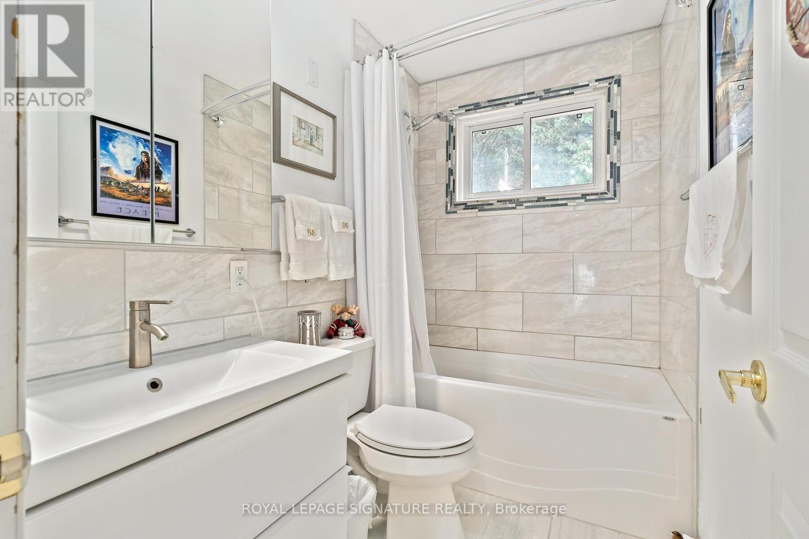 1047 LAGOON ROAD - 19