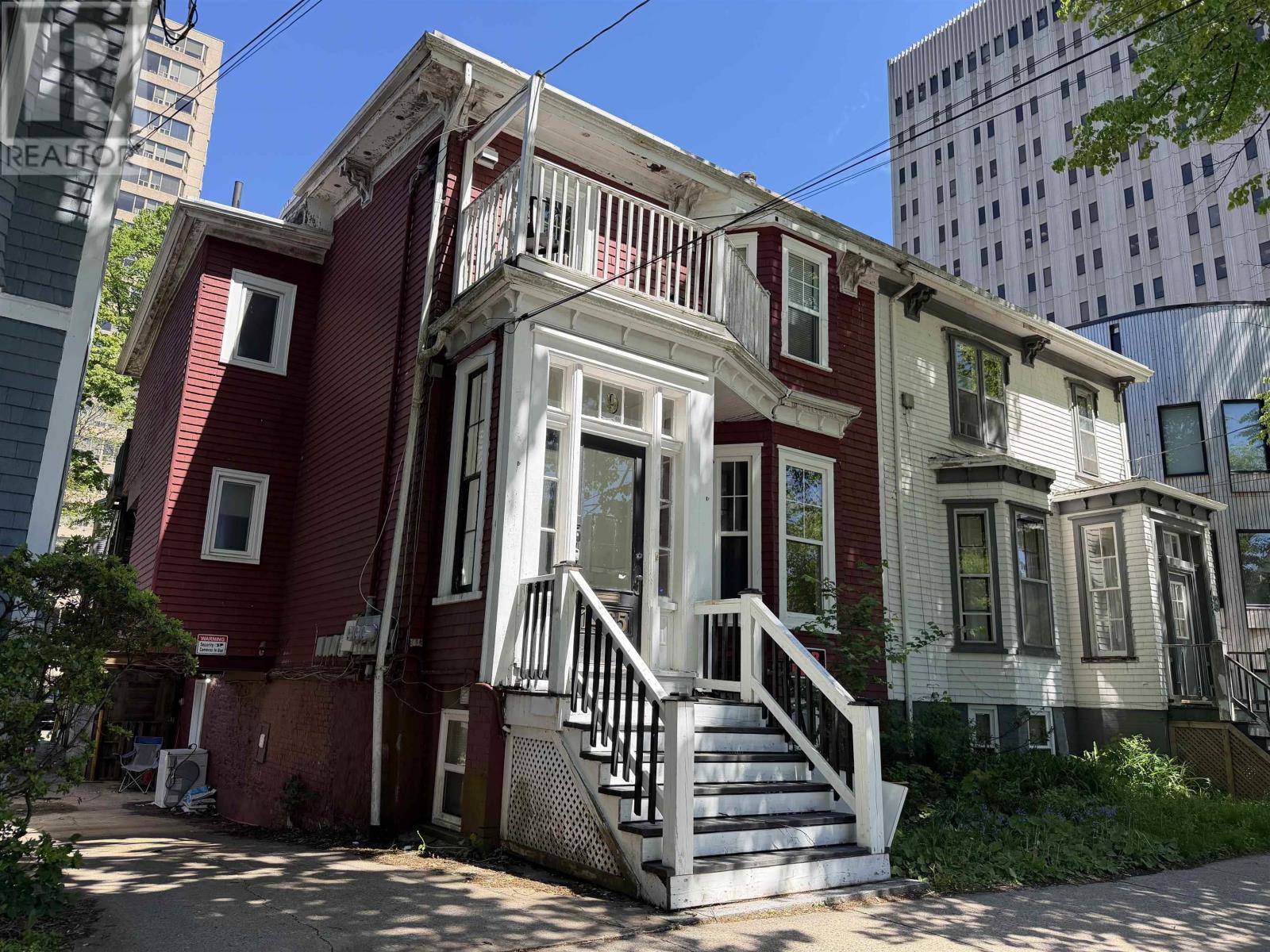 1465 Carlton Street - 2