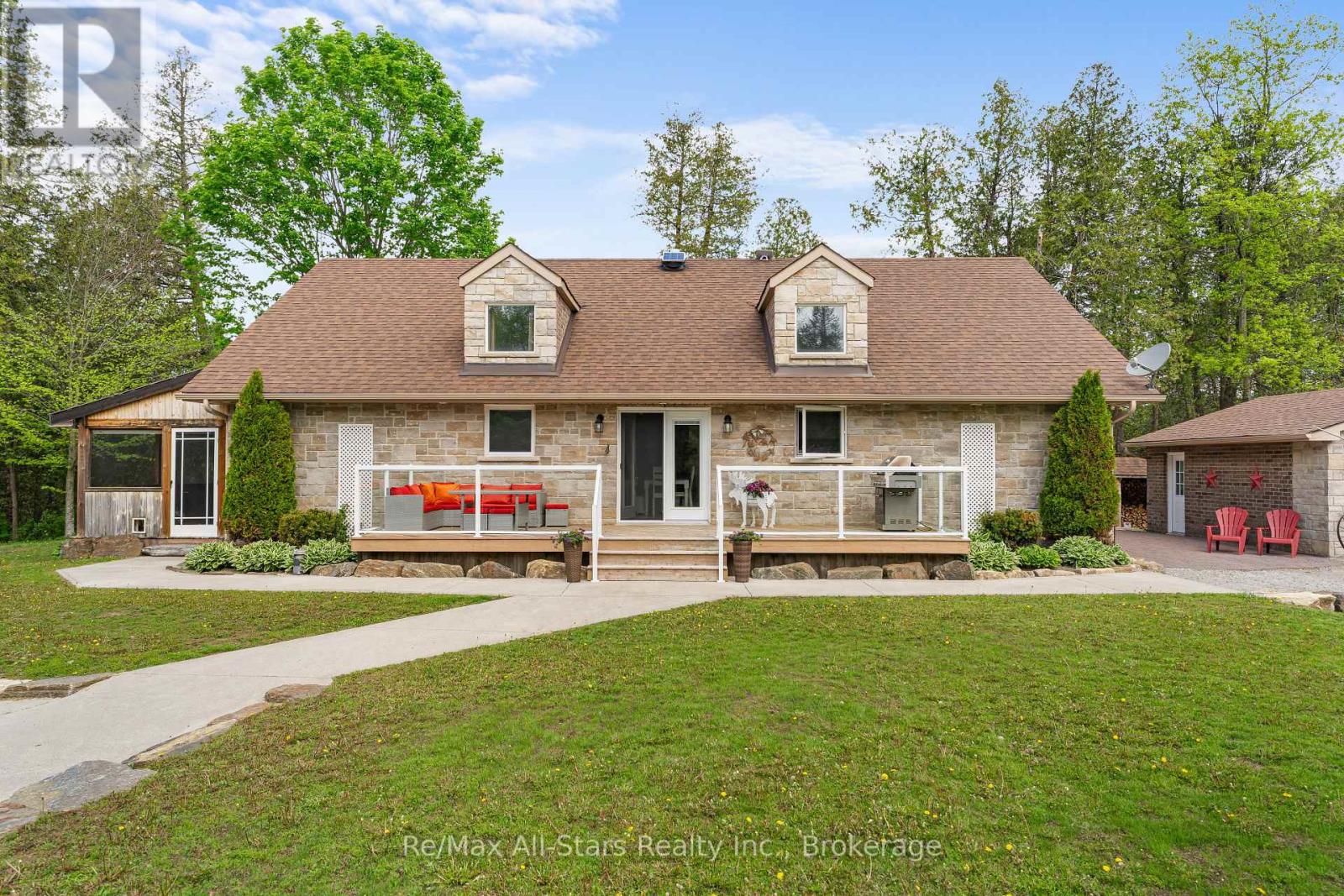 728 GALWAY ROAD - 1