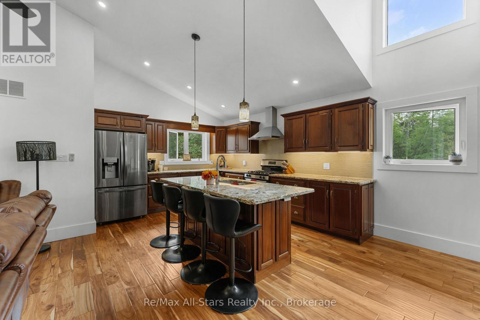 728 GALWAY ROAD - 11