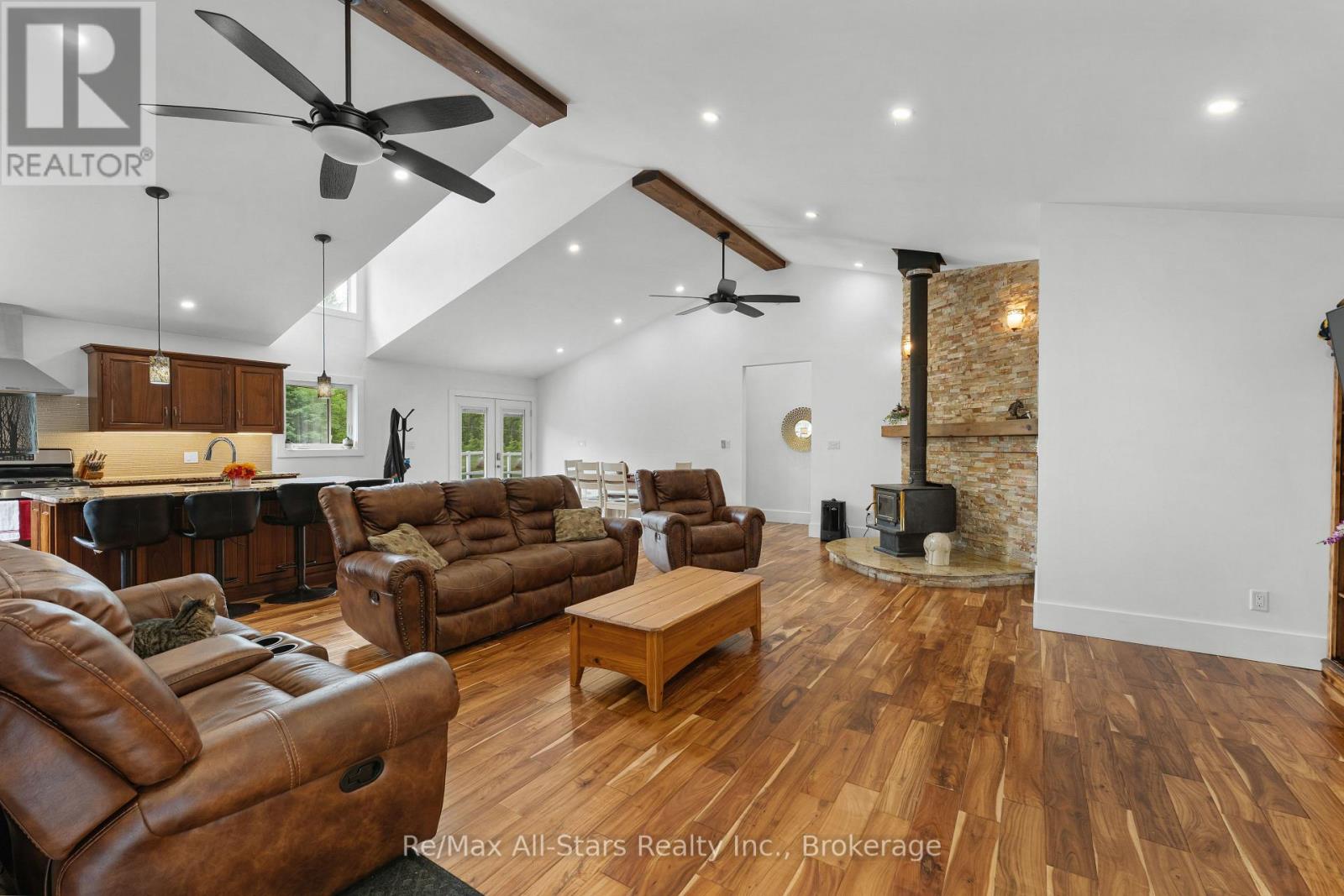 728 GALWAY ROAD - 14