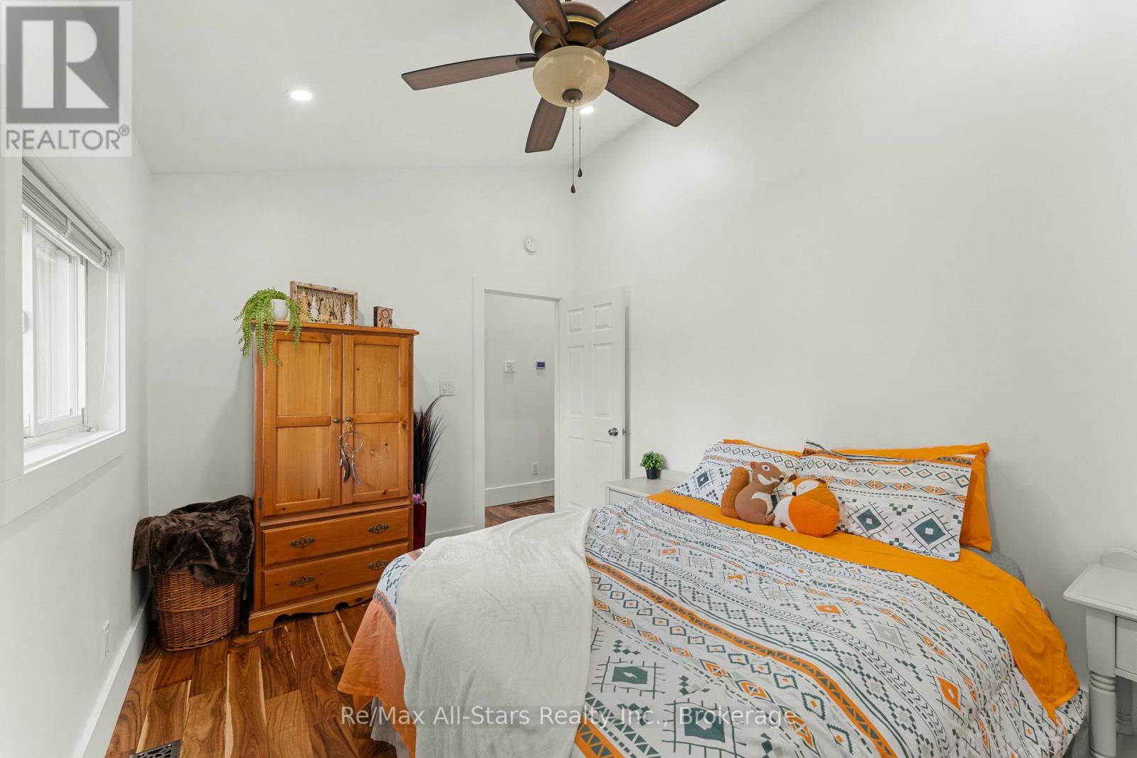 728 GALWAY ROAD - 23