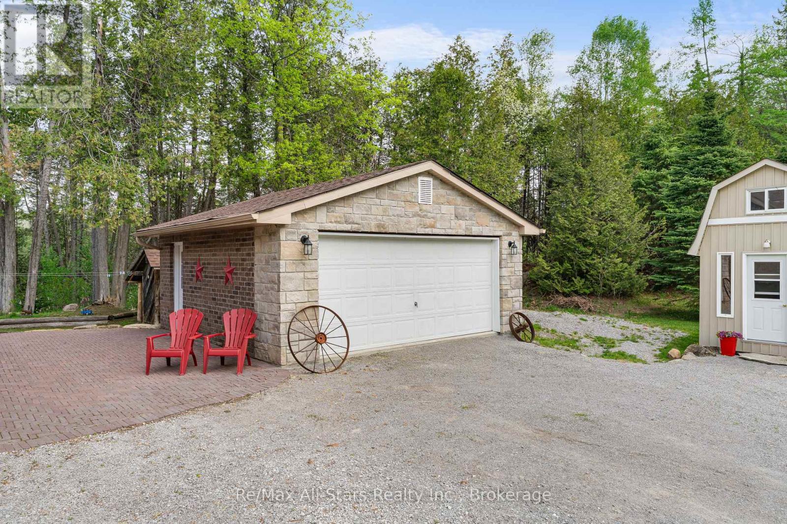 728 GALWAY ROAD - 36