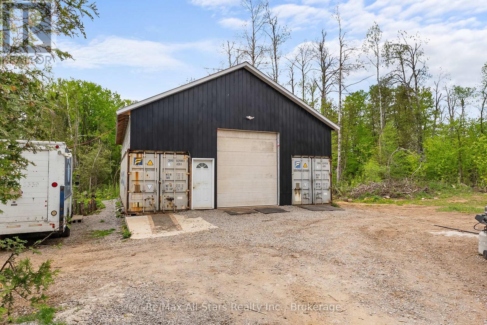 728 GALWAY ROAD - 40