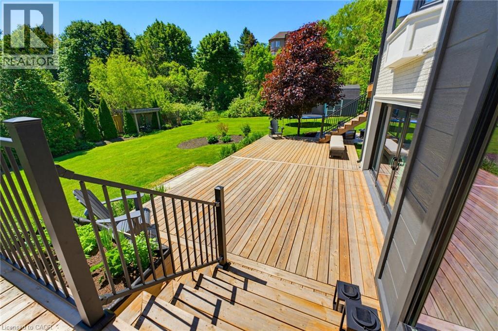 1316 DUNDAS Street - 44
