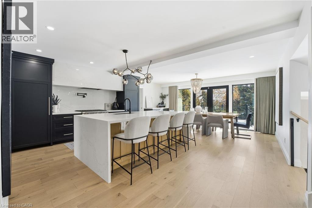 1316 DUNDAS Street - 7