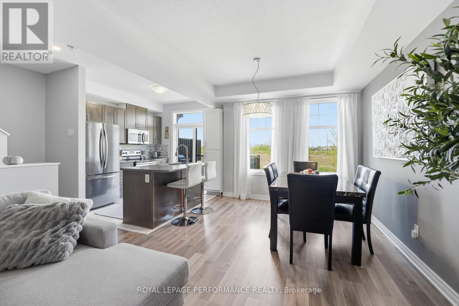 663 TRIGORIA CRESCENT - 12