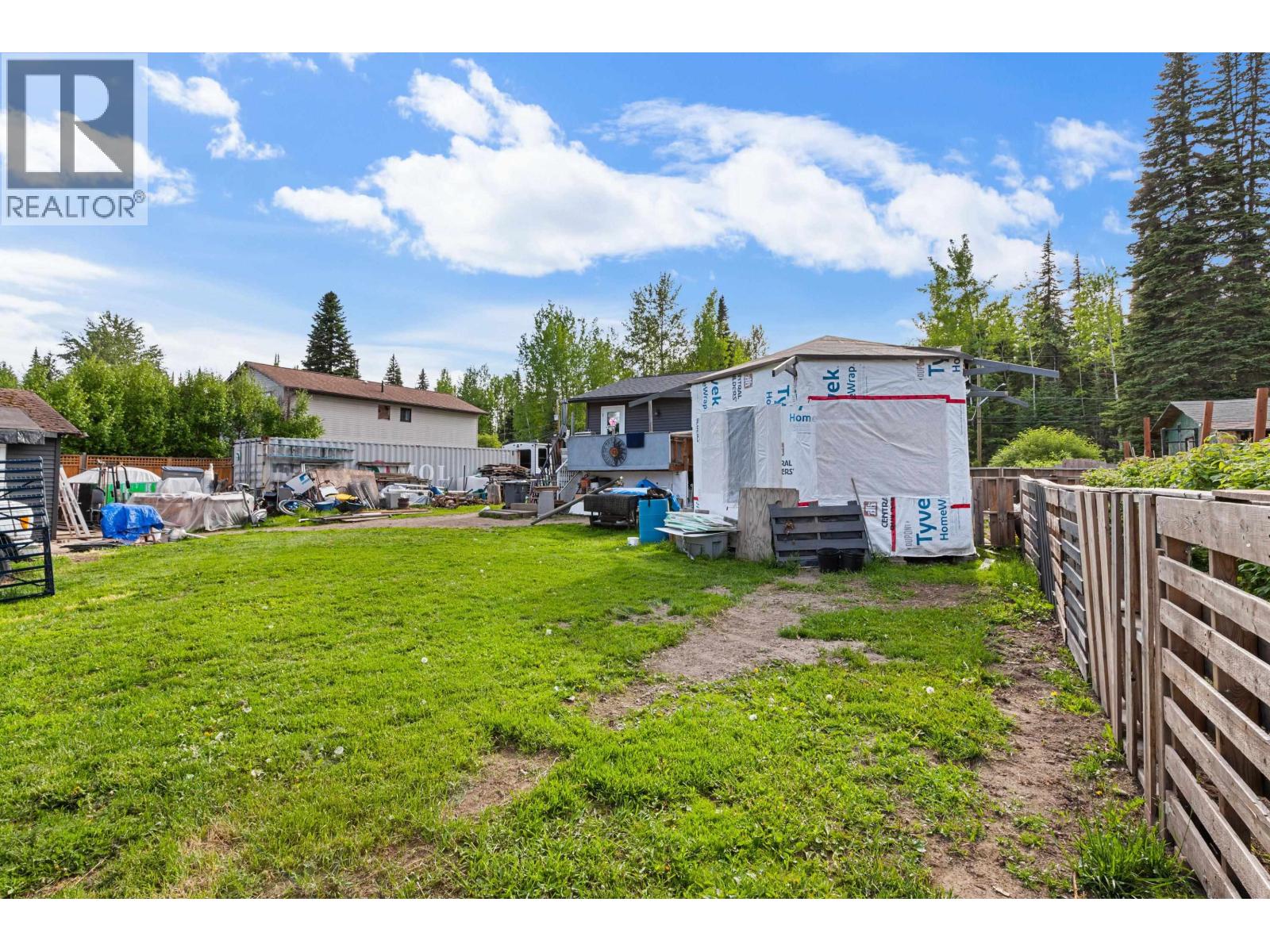 8274 SPARROW ROAD - 18