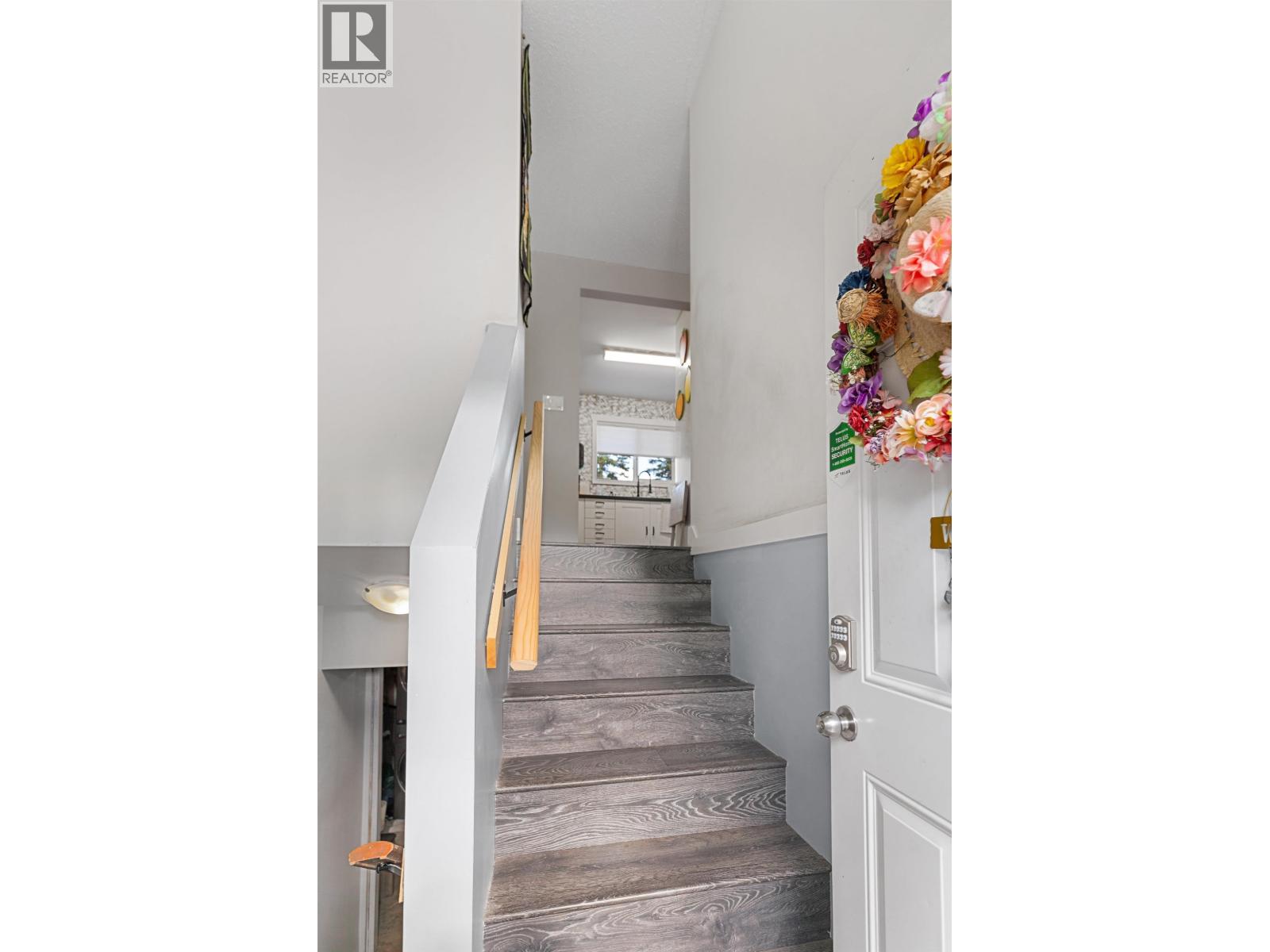 8274 SPARROW ROAD - Image 3