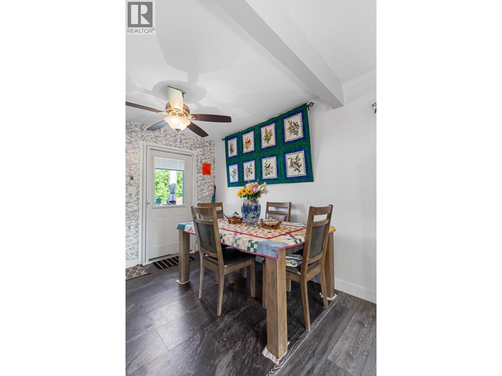 8274 SPARROW ROAD - 4