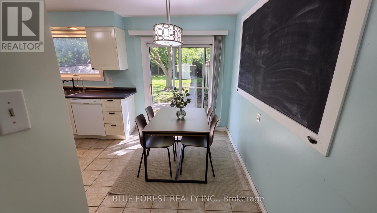 230 CAIRN STREET - 13