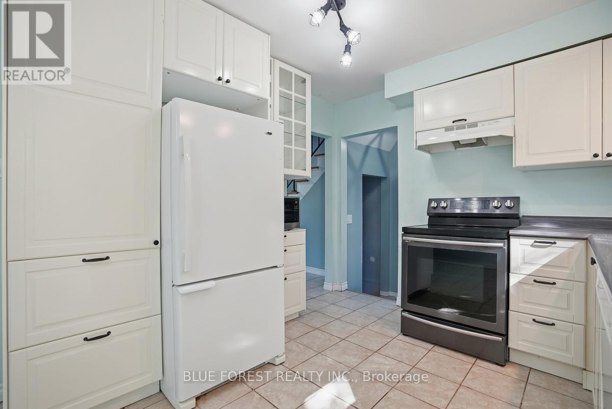 230 CAIRN STREET - 17
