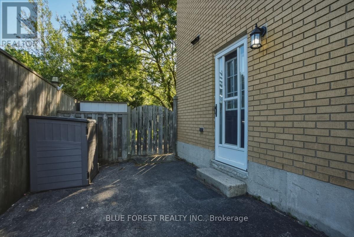 230 CAIRN STREET - 40
