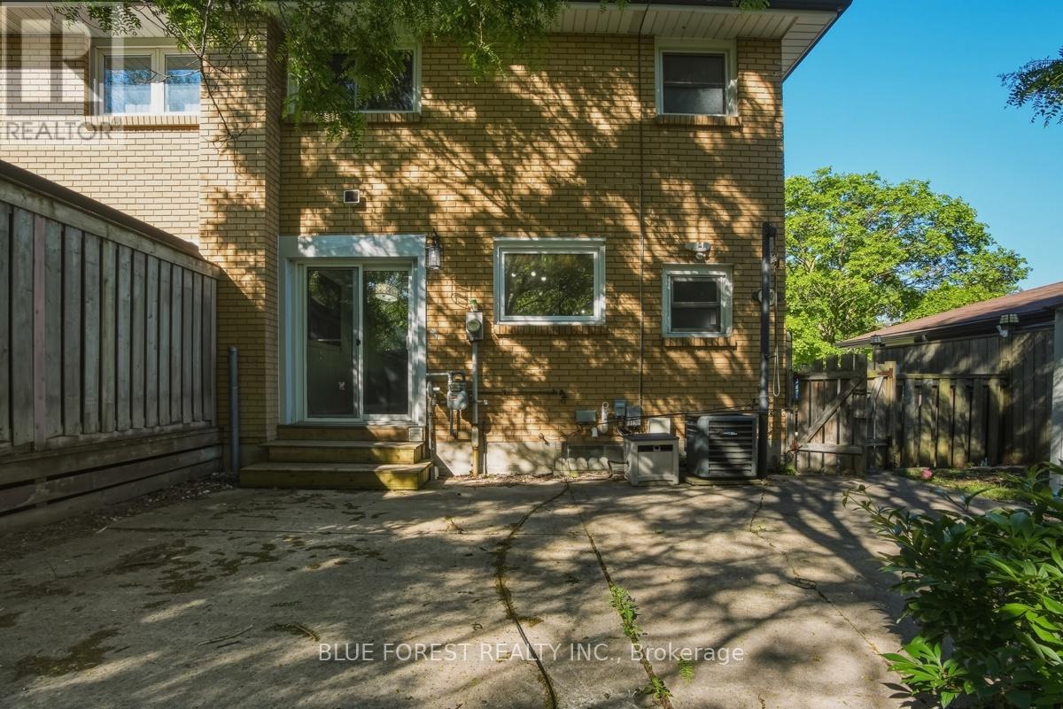 230 CAIRN STREET - 42