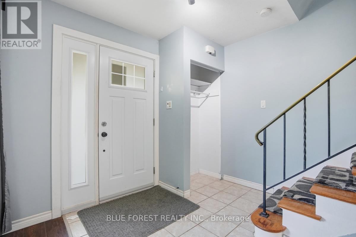 230 CAIRN STREET - 7
