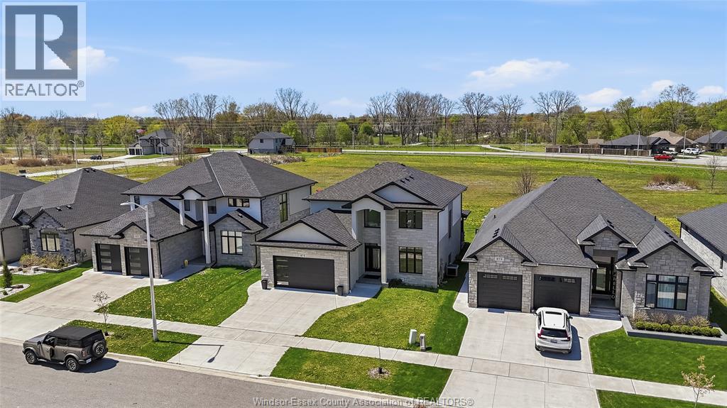 875 MAGNOLIA LANE - 40
