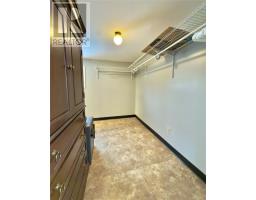 111 Marine Drive thumbnail 25