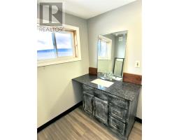 111 Marine Drive thumbnail 28