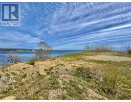 111 Marine Drive thumbnail 9