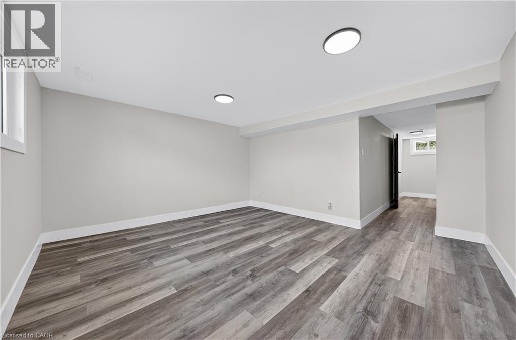 970 PARKDALE Avenue - 35