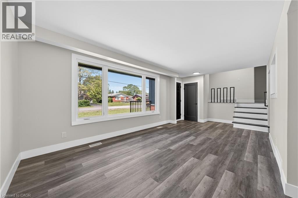 970 PARKDALE Avenue - 8