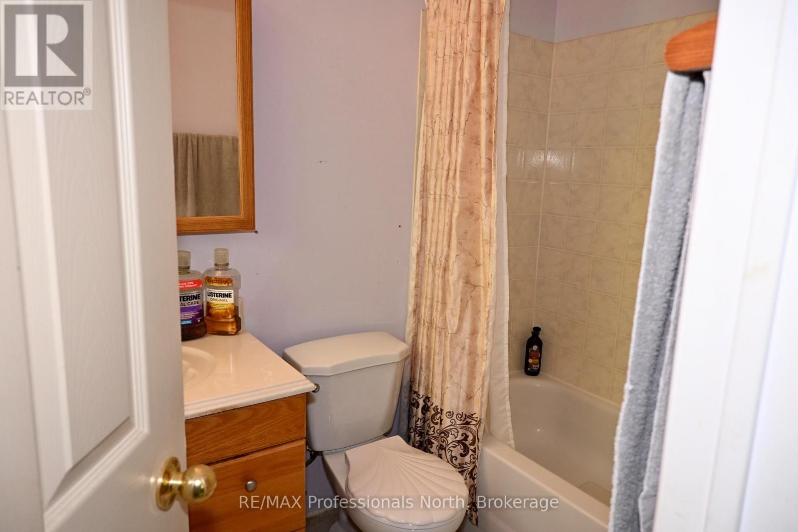 86 BOTTINGS ROAD - 28
