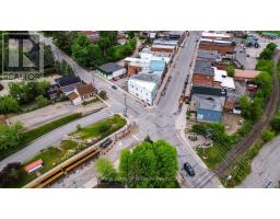 9 Ontario Street, Bracebridge, ON P1L2A7 Photo 6