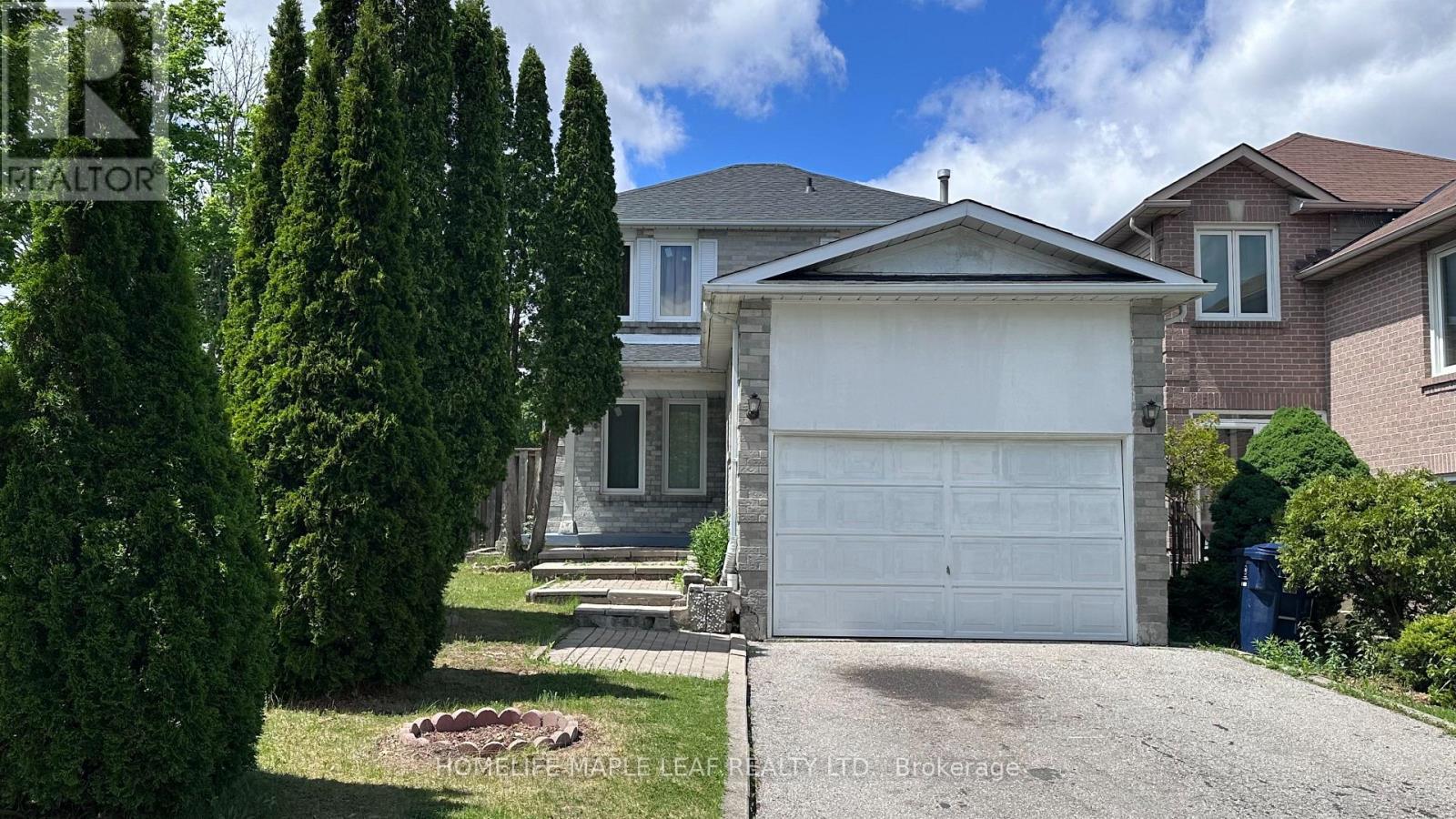 Listing photo of 39 LAMAY CRESCENT