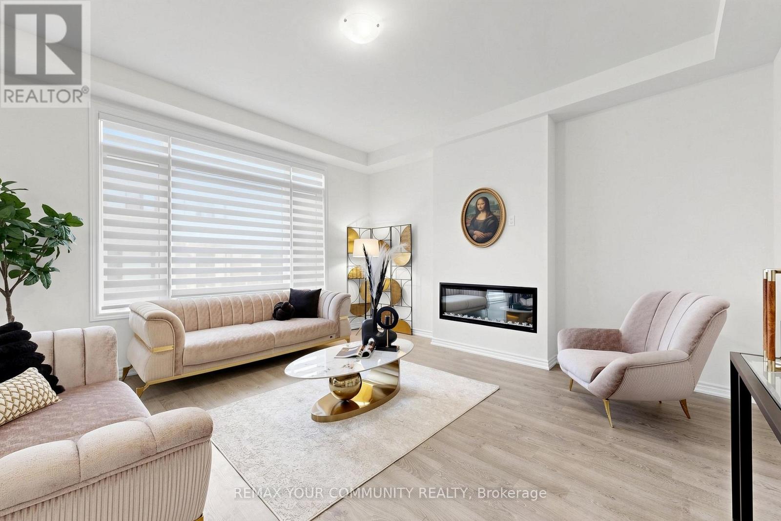 105 HALLDORSON AVENUE - 17
