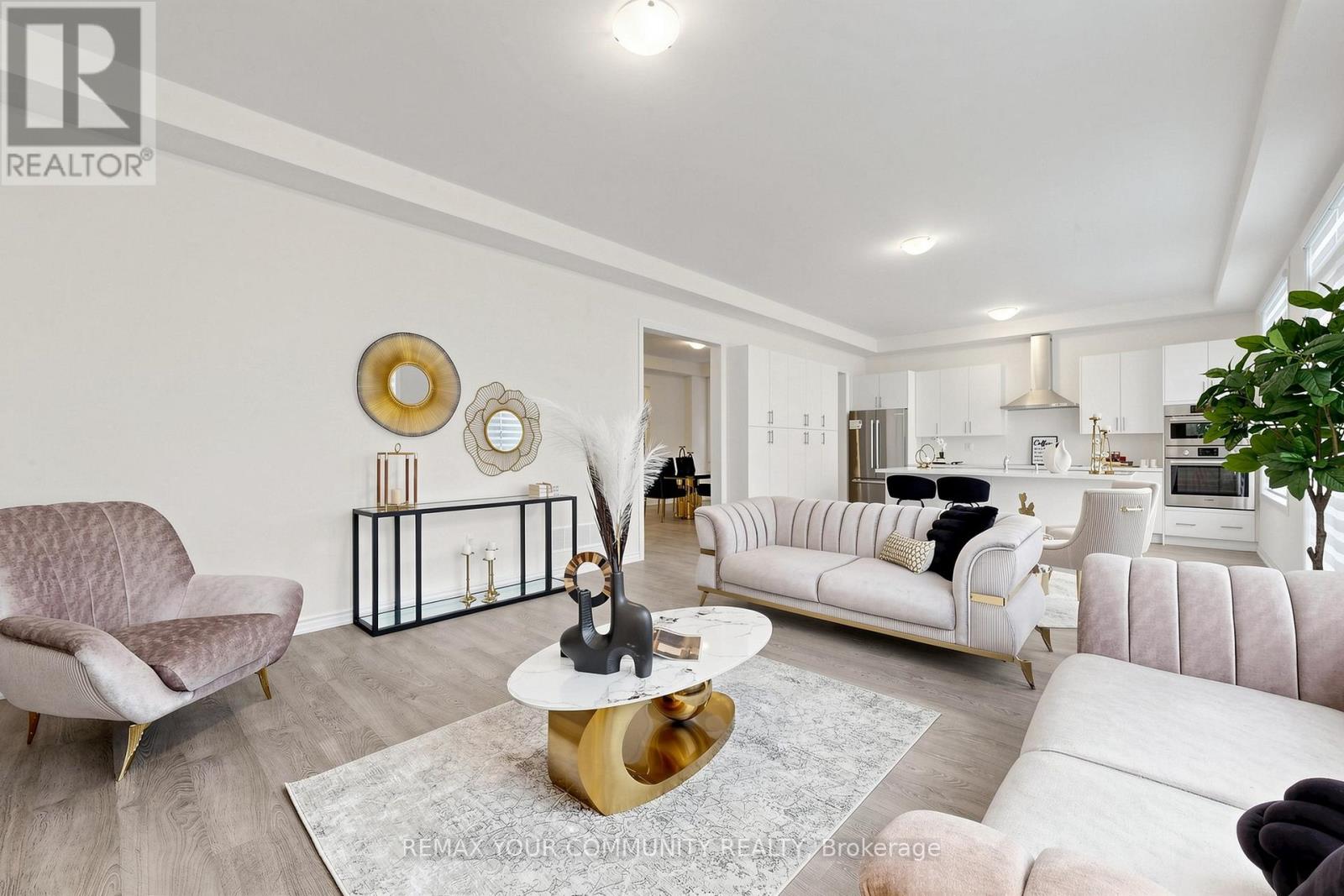 105 HALLDORSON AVENUE - 18