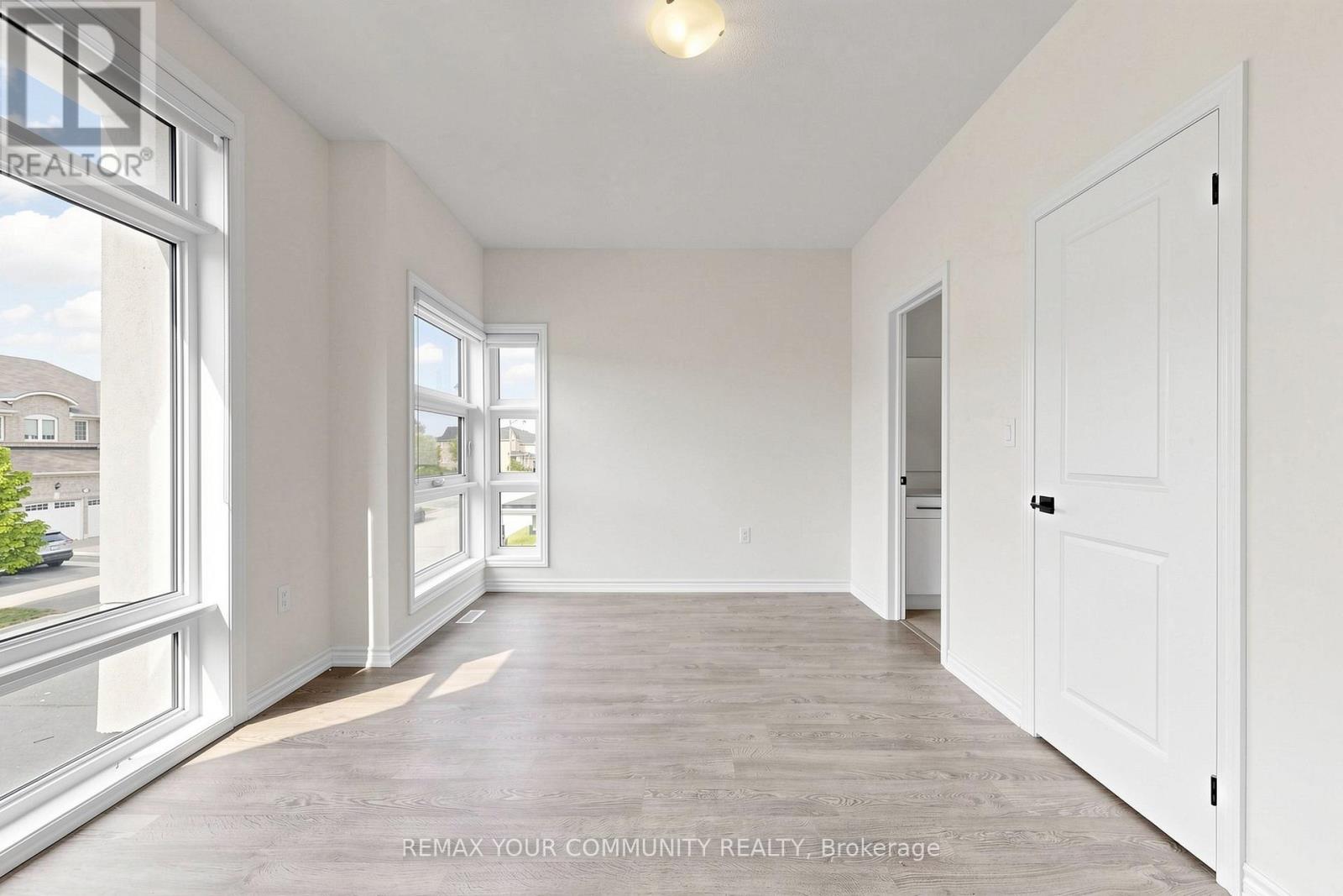 105 HALLDORSON AVENUE - 35