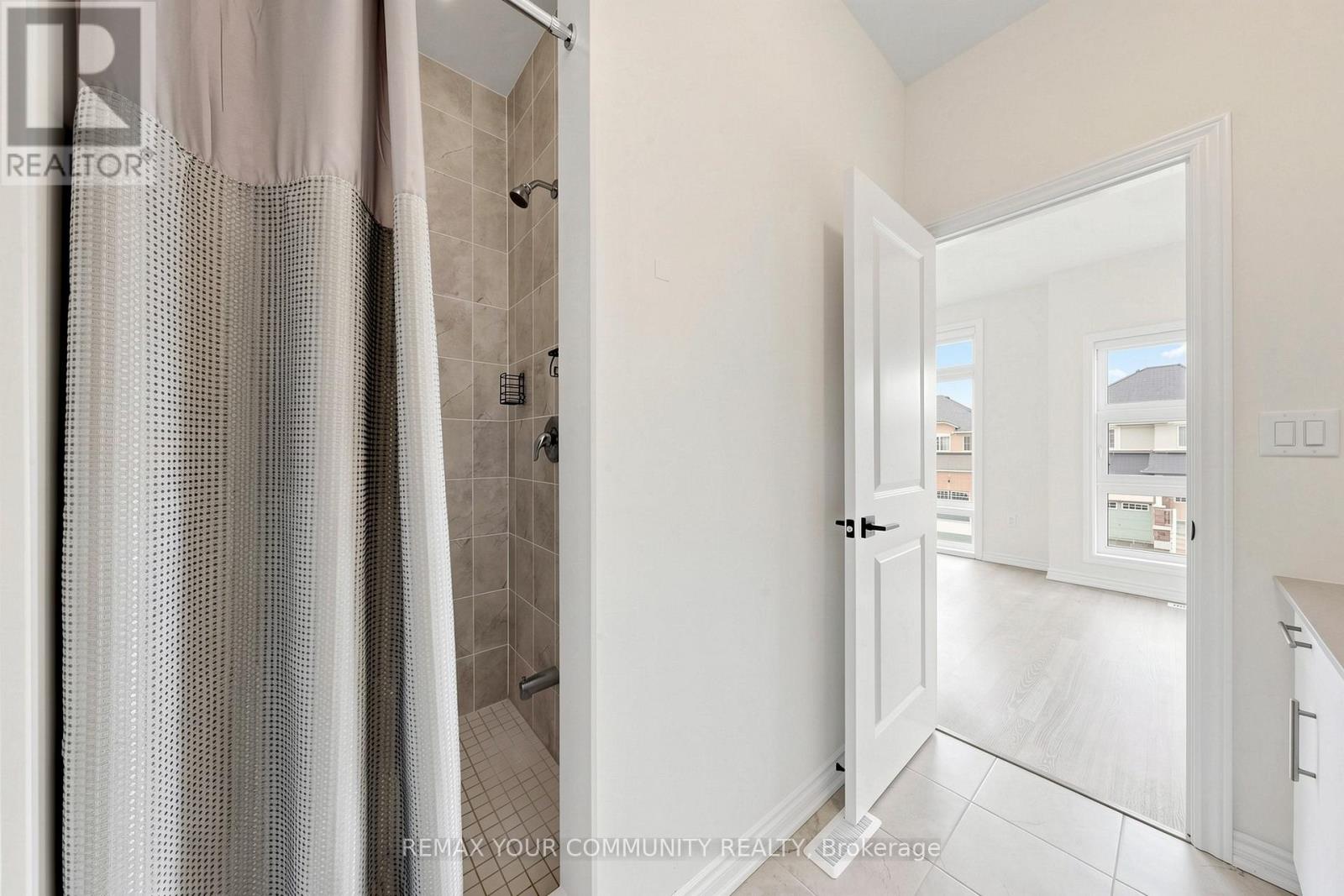 105 HALLDORSON AVENUE - 40
