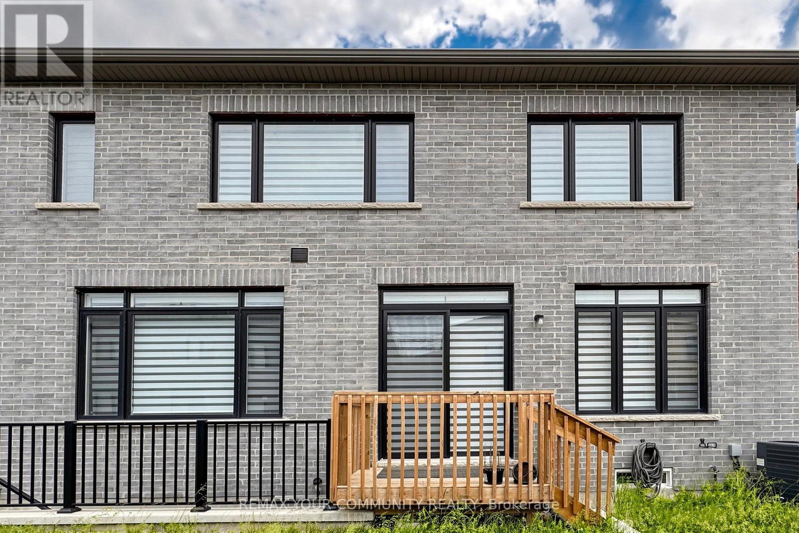 105 HALLDORSON AVENUE - 45