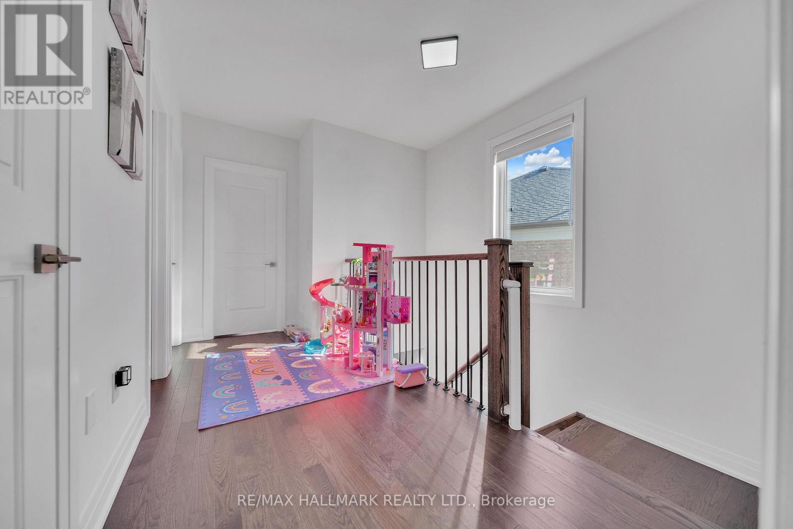 948 ISAAC PHILLIPS WAY - 37