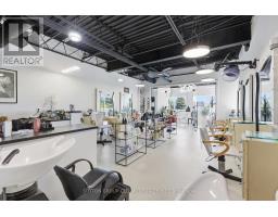 19 - Salon - 8611 Weston Road, Vaughan, ON L4L9P1 Photo 11