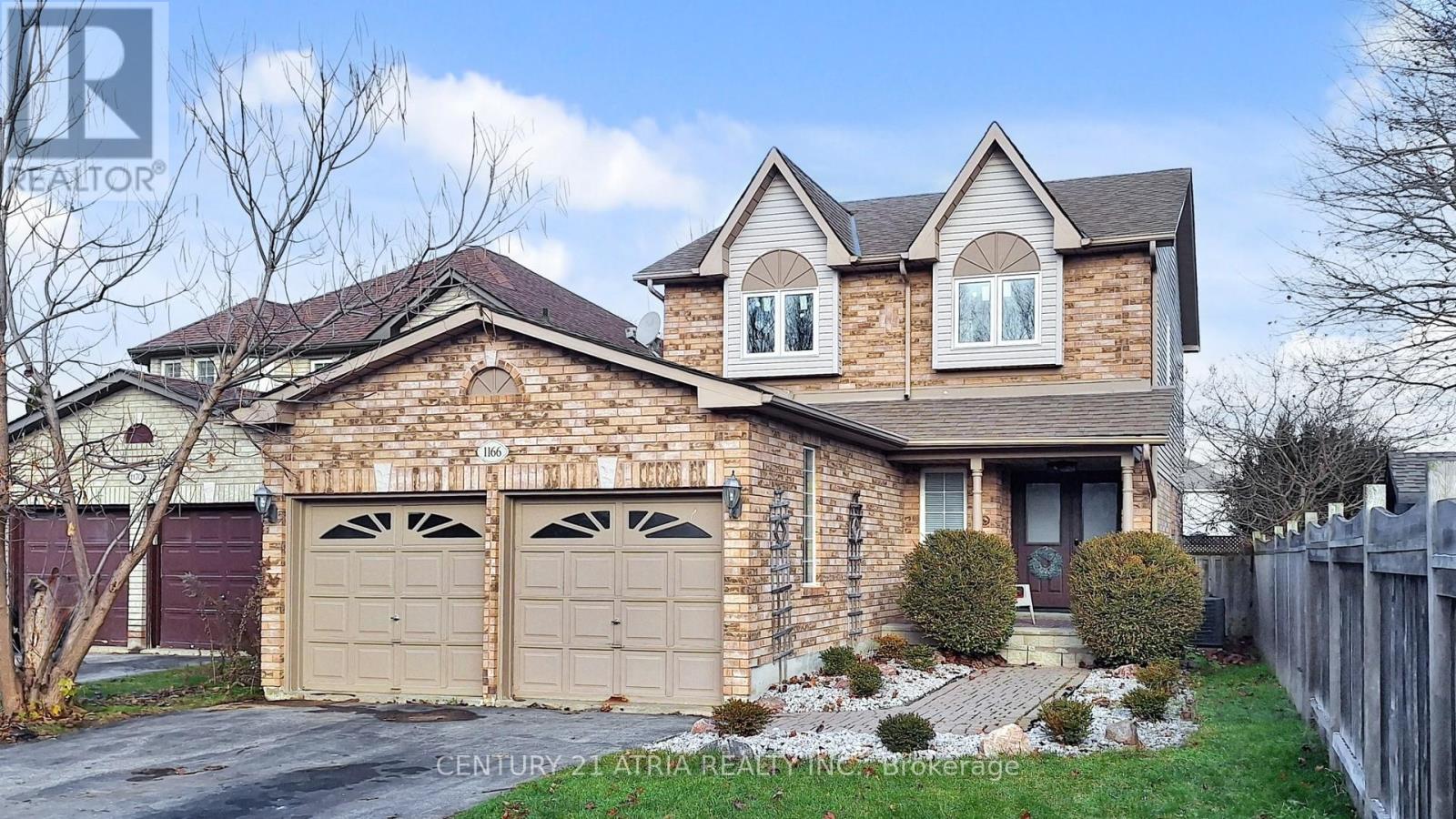1166 ORIOLE CRESCENT - 2